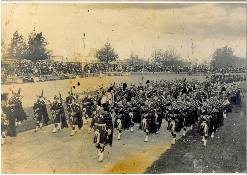 Massed Highland Bands At The City Oval 1912 Web 1024x724